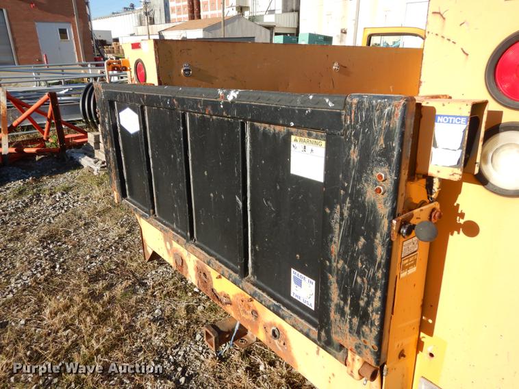 image for item K5830 1998 Chevrolet Cheyenne 2500 utility bed pickup truck