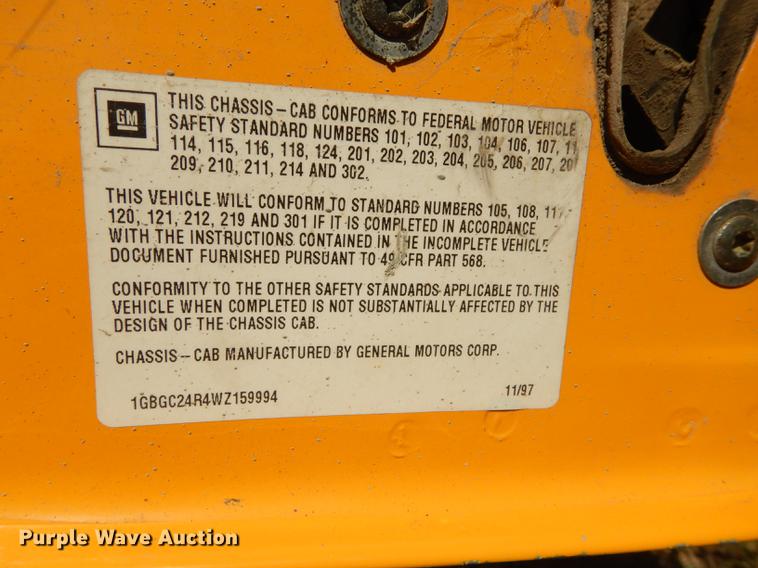 image for item K5830 1998 Chevrolet Cheyenne 2500 utility bed pickup truck