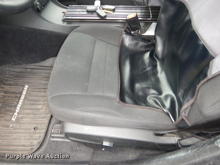 image for item DF1846 2013 Dodge Charger Police