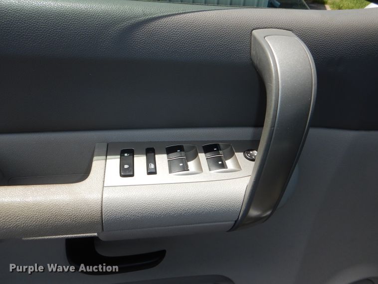 image for item DG4807 2008 Chevrolet Silverado 1500 Ext. Cab pickup truck