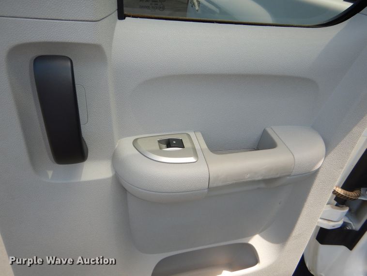 image for item DG4807 2008 Chevrolet Silverado 1500 Ext. Cab pickup truck