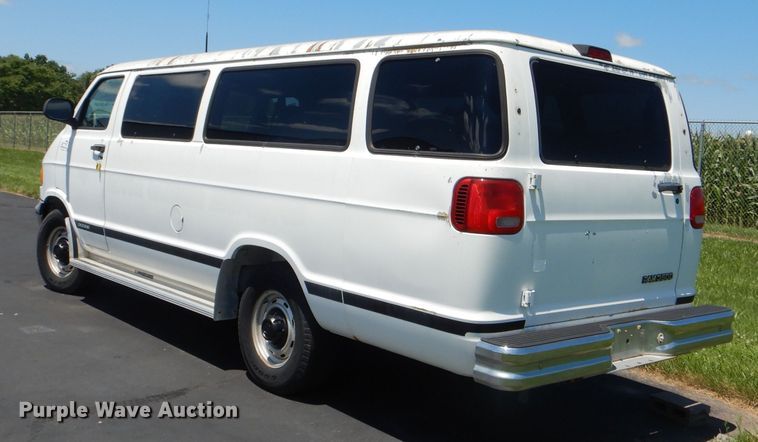 image for item DG4810 1999 Dodge Ram Van B3500 Van