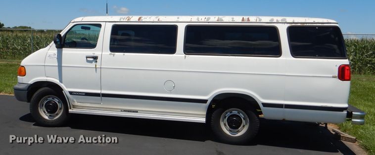 image for item DG4810 1999 Dodge Ram Van B3500 Van