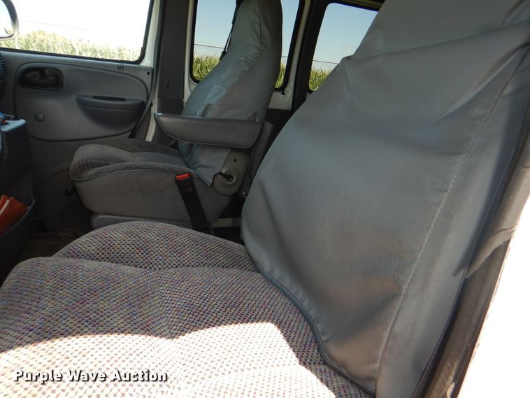 image for item DG4810 1999 Dodge Ram Van B3500 Van