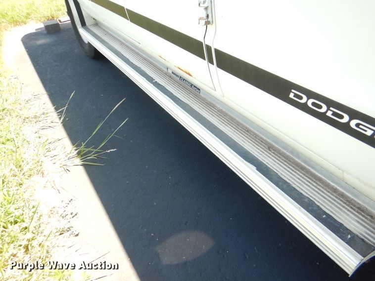 image for item DG4810 1999 Dodge Ram Van B3500 Van