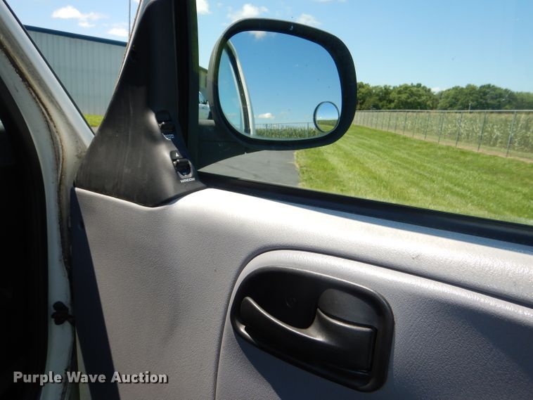image for item DG4810 1999 Dodge Ram Van B3500 Van