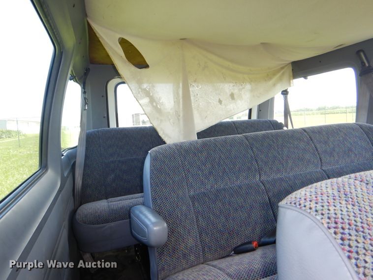 image for item DG4810 1999 Dodge Ram Van B3500 Van