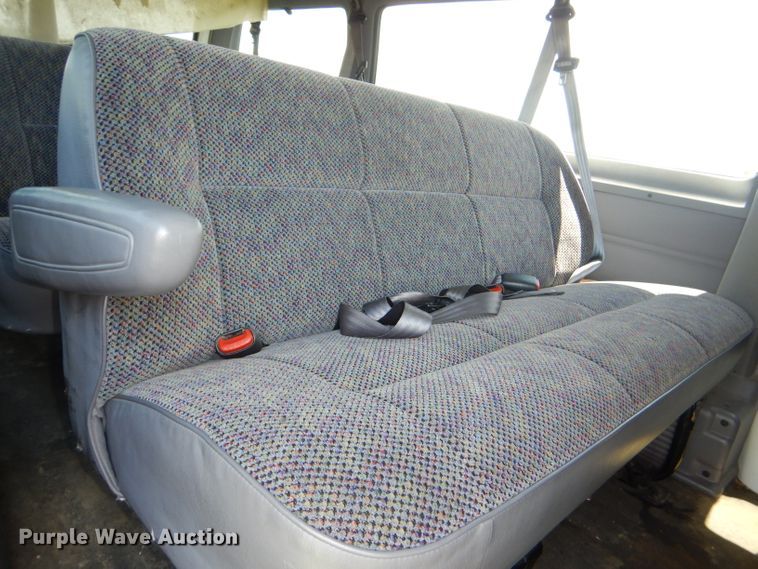 image for item DG4810 1999 Dodge Ram Van B3500 Van