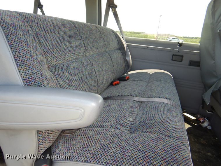 image for item DG4810 1999 Dodge Ram Van B3500 Van