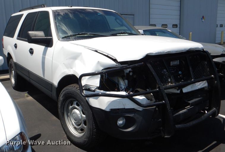 image for item DG4812 2017 Ford Expedition EL SUV