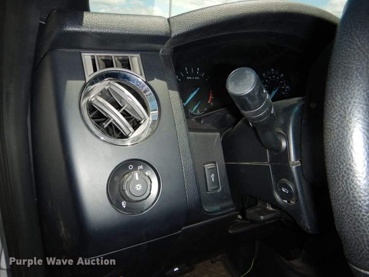 image for item DG4812 2017 Ford Expedition EL SUV