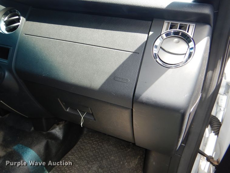 image for item DG4812 2017 Ford Expedition EL SUV