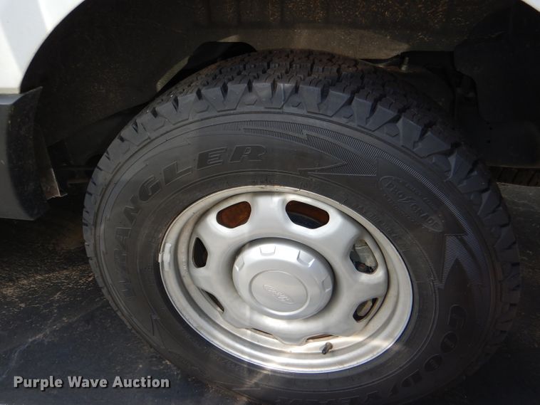 image for item DG4812 2017 Ford Expedition EL SUV