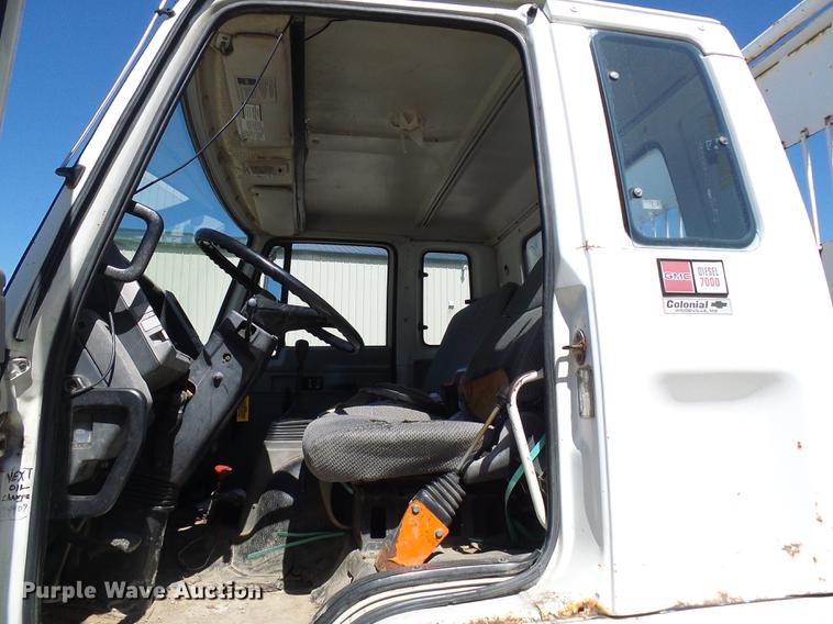 image for item DB2198 1993 Isuzu FTR dump flatbed truck