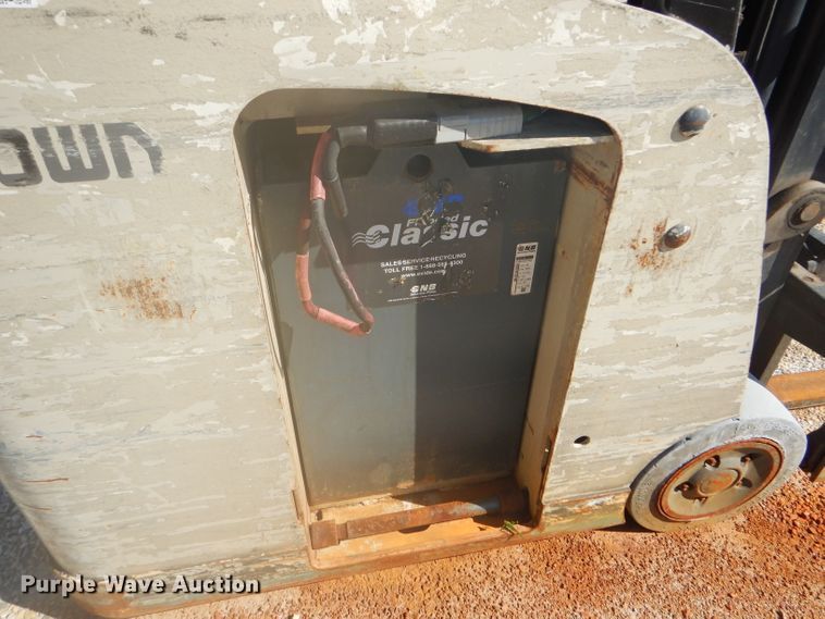 image for item DC5034 Crown RC5530-30 forklift