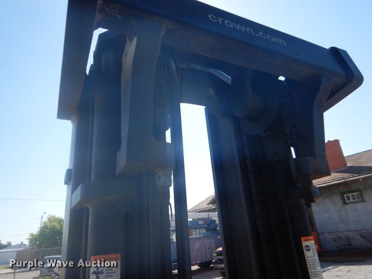 image for item DC5034 Crown RC5530-30 forklift