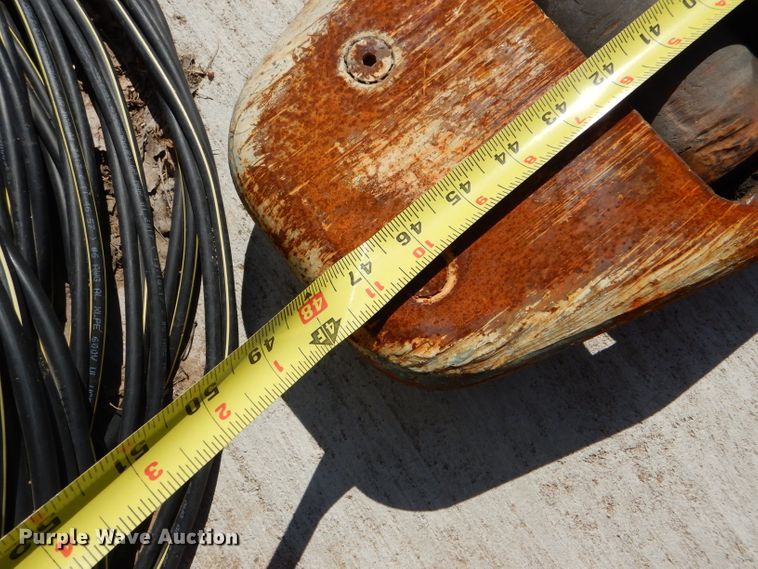 image for item DC5037 2001 Crown PR3020-60 pallet jack