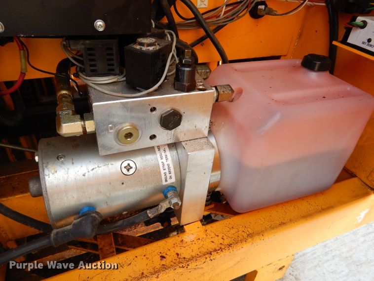 image for item DC5038 Biljax ESP19 vertical lift