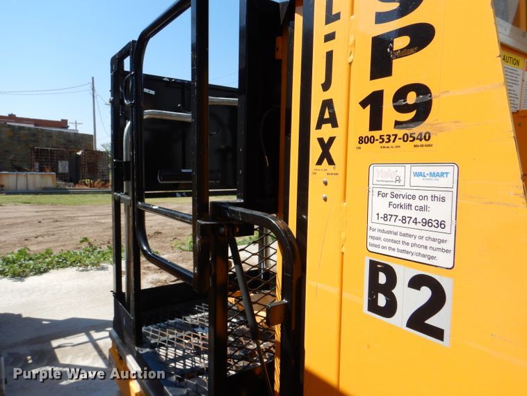 image for item DC5038 Biljax ESP19 vertical lift