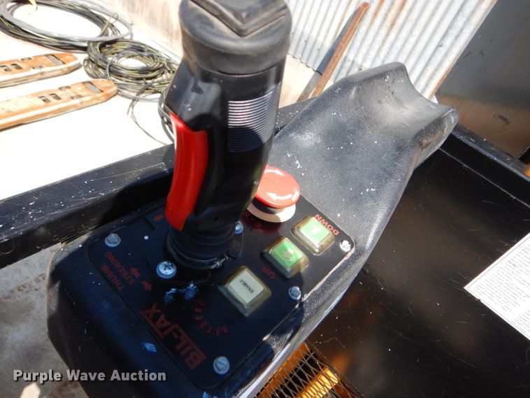 image for item DC5038 Biljax ESP19 vertical lift