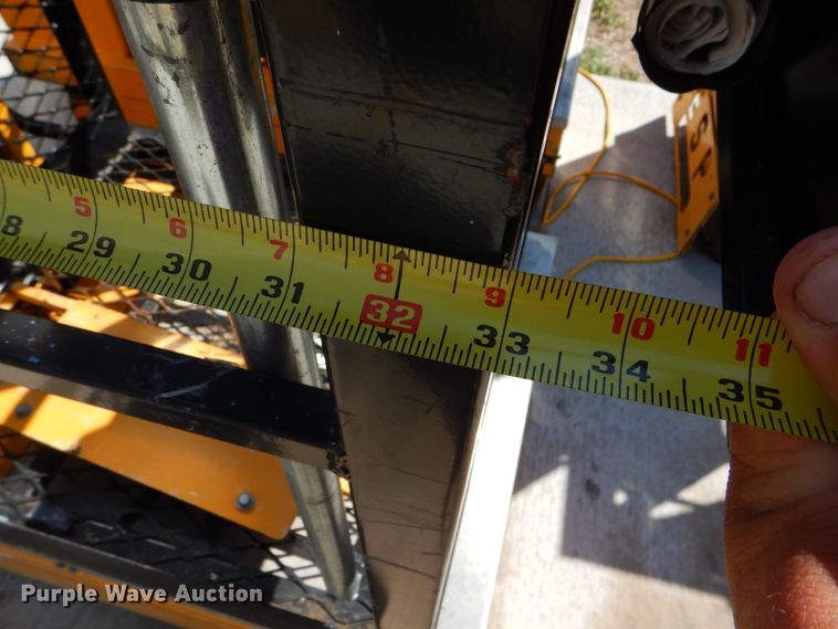 image for item DC5038 Biljax ESP19 vertical lift