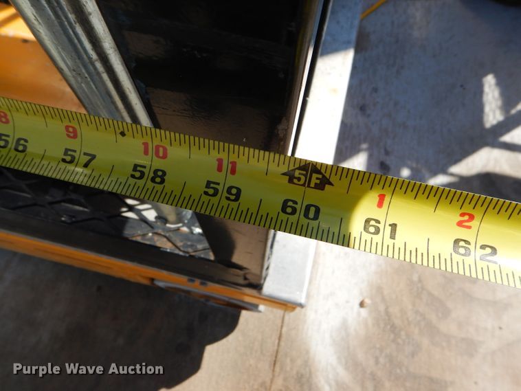 image for item DC5038 Biljax ESP19 vertical lift