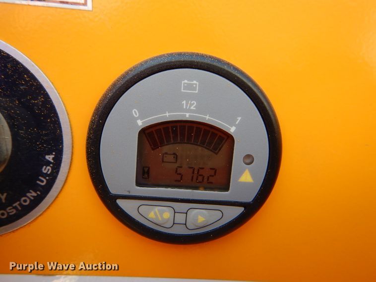 image for item DC5039 Biljax ESP19 vertical lift