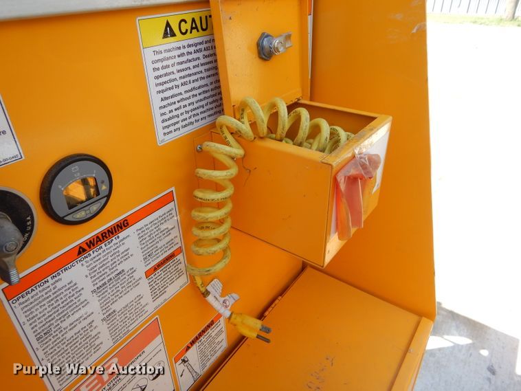 image for item DC5039 Biljax ESP19 vertical lift