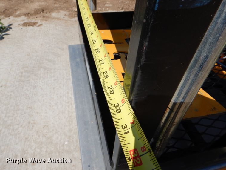 image for item DC5039 Biljax ESP19 vertical lift