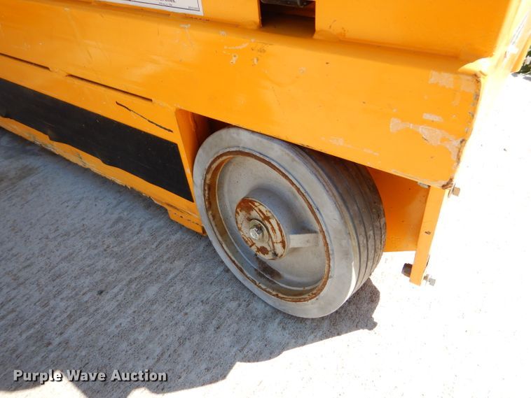 image for item DC5039 Biljax ESP19 vertical lift