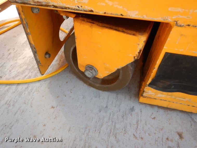 image for item DC5039 Biljax ESP19 vertical lift