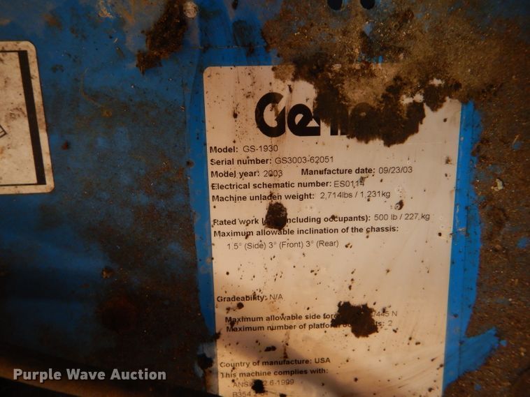 image for item DC5042 2003 Genie GS-1930 scissor lift