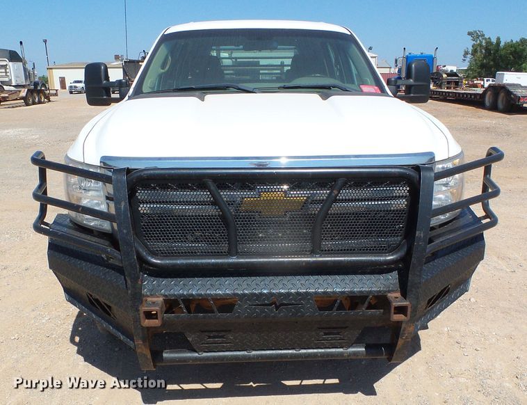 image for item DC5086 2013 Chevrolet Silverado 3500HD Crew Cab pickup truck