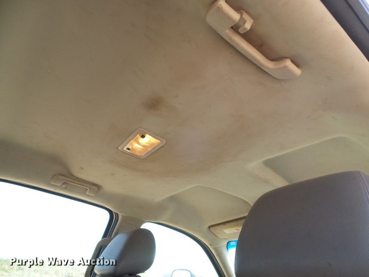 image for item DC5086 2013 Chevrolet Silverado 3500HD Crew Cab pickup truck