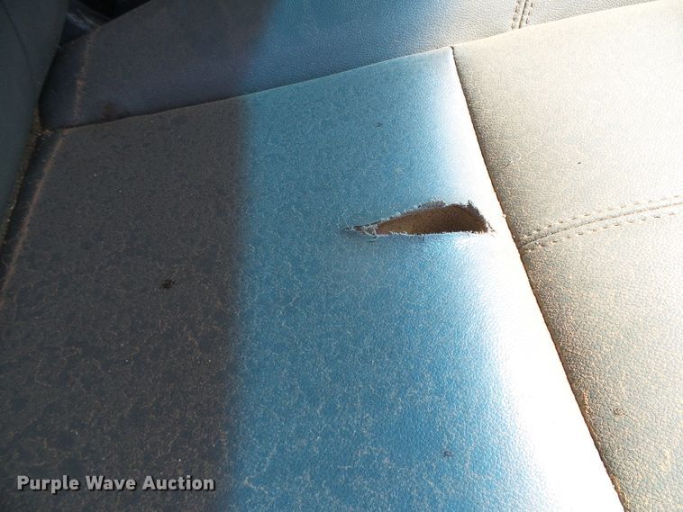 image for item DC5086 2013 Chevrolet Silverado 3500HD Crew Cab pickup truck