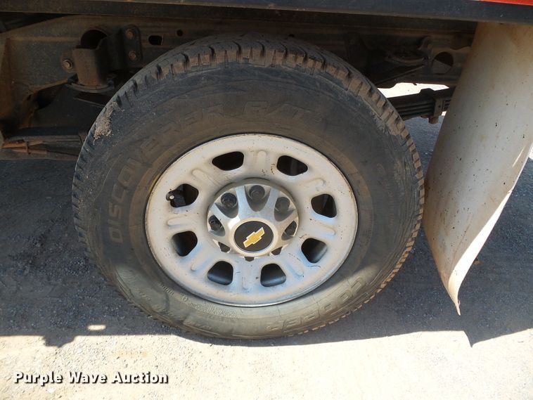 image for item DC5086 2013 Chevrolet Silverado 3500HD Crew Cab pickup truck