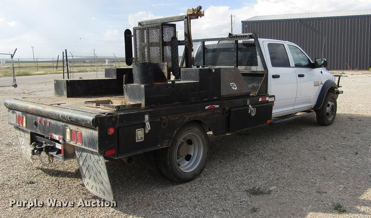 image for item DD4409 2014 Dodge Ram 5500 Crew Cab flatbed truck