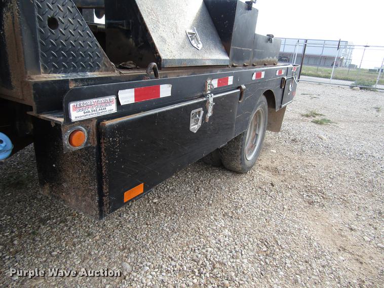 image for item DD4409 2014 Dodge Ram 5500 Crew Cab flatbed truck