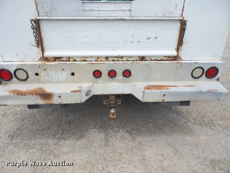 image for item DD6233 2001 Ford F350 Super Duty utility bed pickup truck