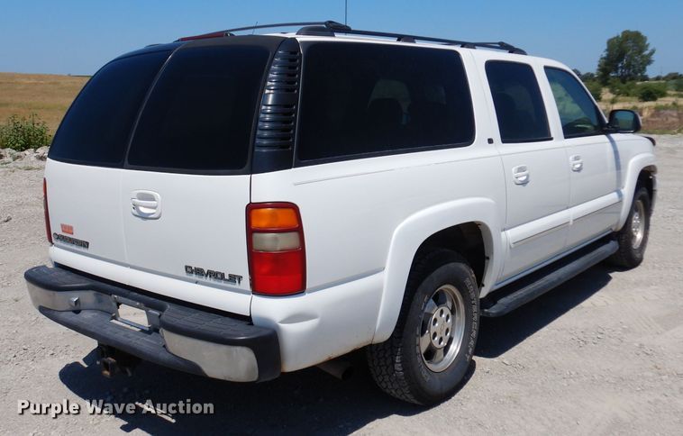 image for item DD6330 2001 Chevrolet Suburban 1500 SUV