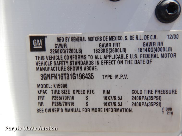 image for item DD6330 2001 Chevrolet Suburban 1500 SUV