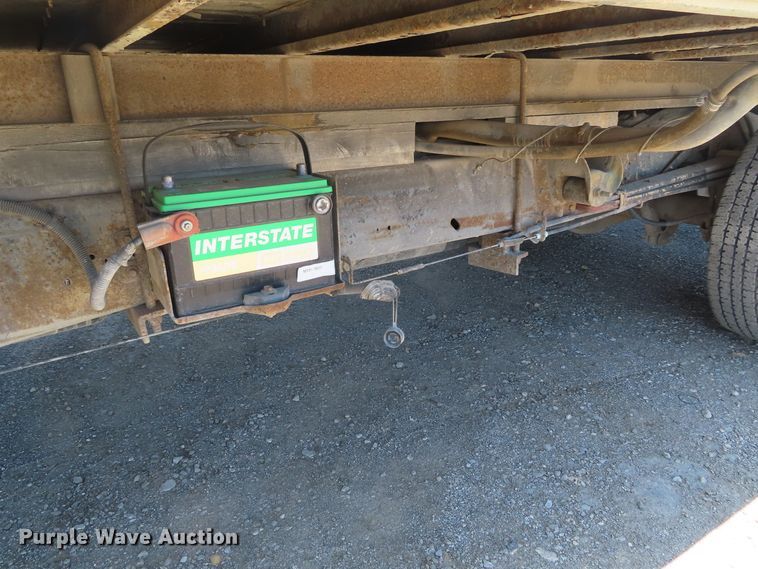 image for item DD6334 2007 Chevrolet Express G3500 box truck