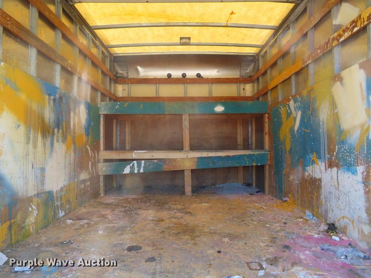 image for item DD6334 2007 Chevrolet Express G3500 box truck