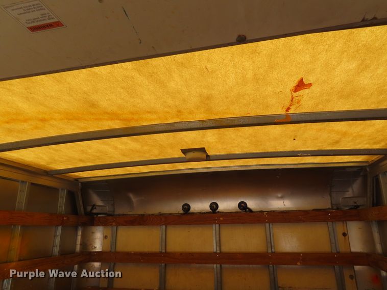 image for item DD6334 2007 Chevrolet Express G3500 box truck