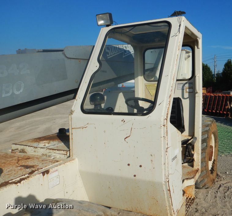 image for item DE3998 BPI SS842 Square Shooter telehandler