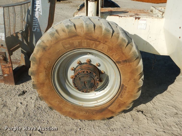 image for item DE3998 BPI SS842 Square Shooter telehandler