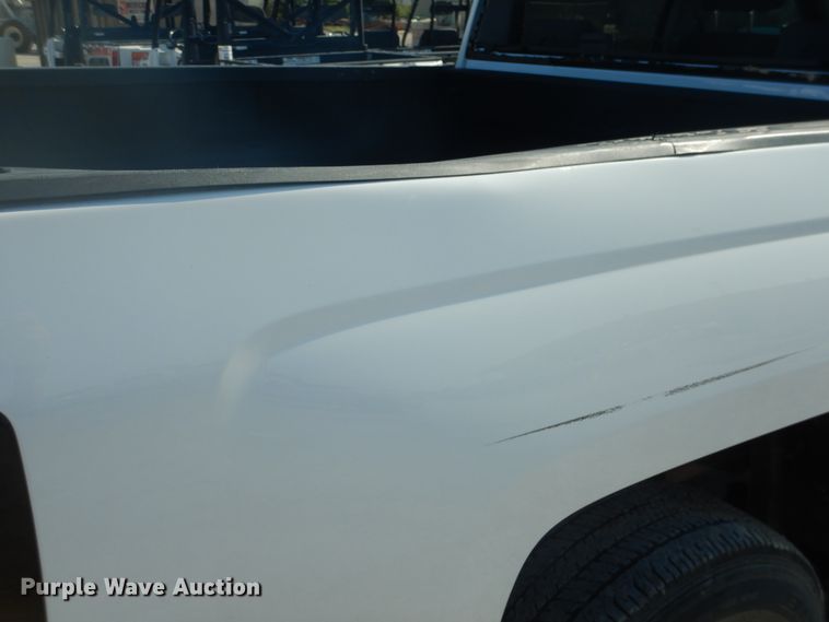 image for item DE4001 2014 Chevrolet Silverado 1500 Crew Cab pickup truck