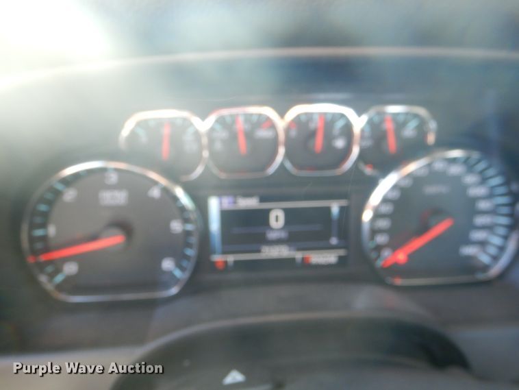 image for item DE4001 2014 Chevrolet Silverado 1500 Crew Cab pickup truck