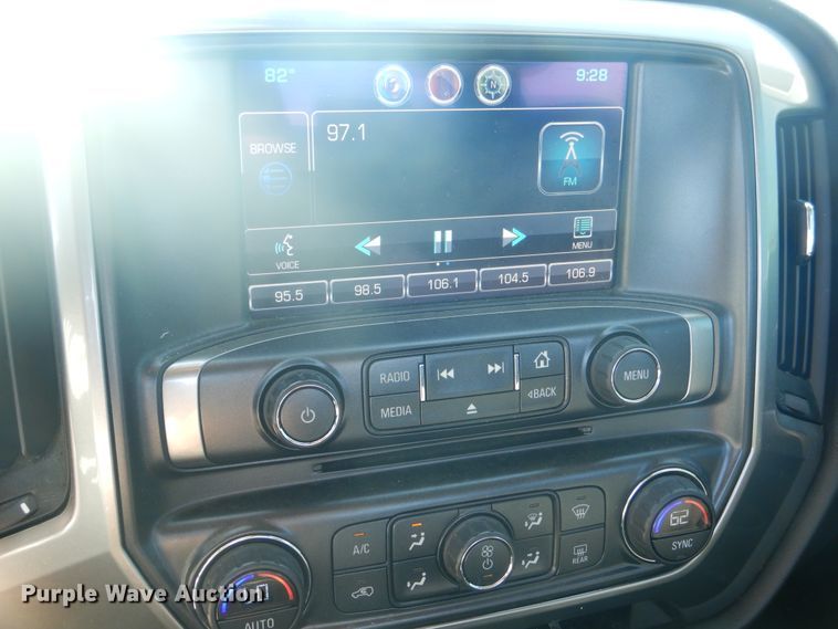 image for item DE4001 2014 Chevrolet Silverado 1500 Crew Cab pickup truck