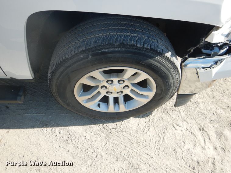 image for item DE4001 2014 Chevrolet Silverado 1500 Crew Cab pickup truck